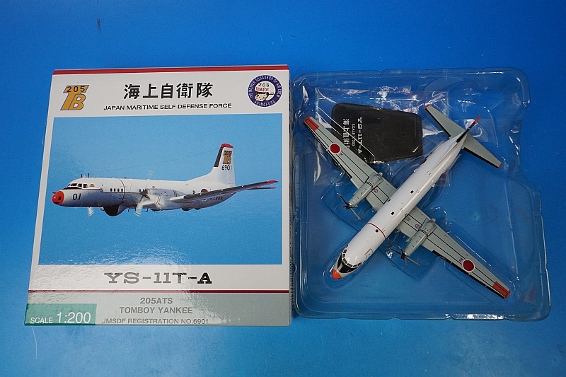 1/200 YS-11T-A ���弫���� 205������ TOMBOY YANKEE 6901 [YS21146] ����������/���