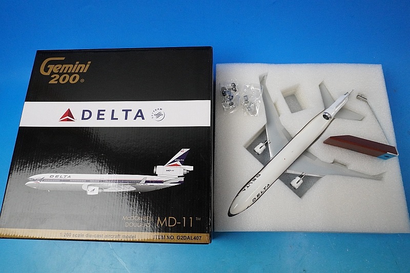 1/200 MD-11 �ǥ륿 Widget N807DE ��G2DAL407�� �����ߥ�/���