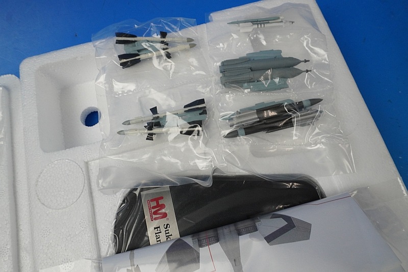 1/72 Su-35 �ե�󥫡�E �������Ҷ����跳 ���른�女���º� �ѥꥨ�����硼�� 13ǯ #07 [HA5704] �ۥӡ��ޥ�����/���