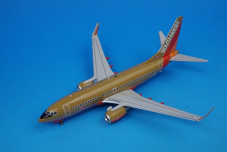 B737-700　1/200　航空機模型 サウスウェスト航空 B737-700 1/200 航空機模型 サウスウェスト航空 B737-700 1/200 航空機