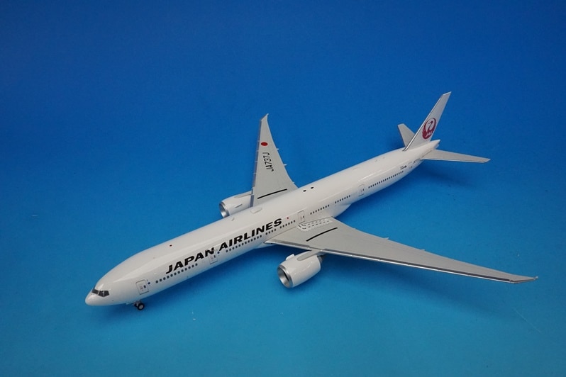 あ　1/200 JAL B777-300ER モデルプレーン Amazon.co.jp: JAL ボーイング777-300ER 1200 モデルプレーン