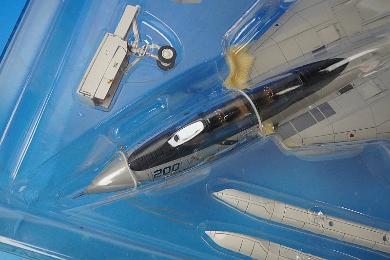 1/72 F-14A トムキャット アメリカ海軍 VF-84 ジョリーロジャース