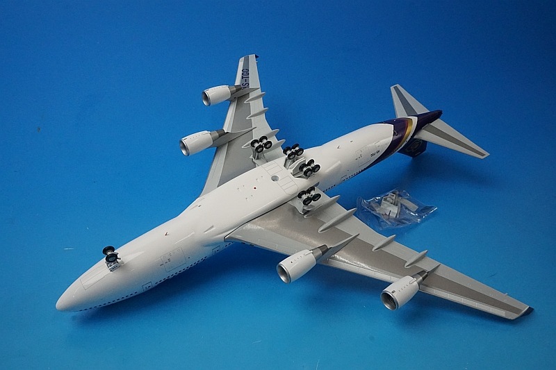 1/200 B747-400 タイ HS-TGG ［XX2410] JCウイングス/中古