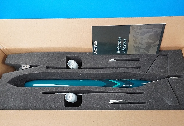 1/100 B777-300ER ���㥻���ѥ��ե��å� Asia's world city B-KPF �ѥå��ߥ�/���