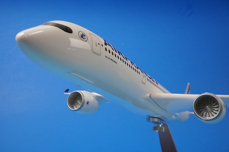 1/200 A350-900 ������ե�� F-HUVA �ѥå��ߥ�/���