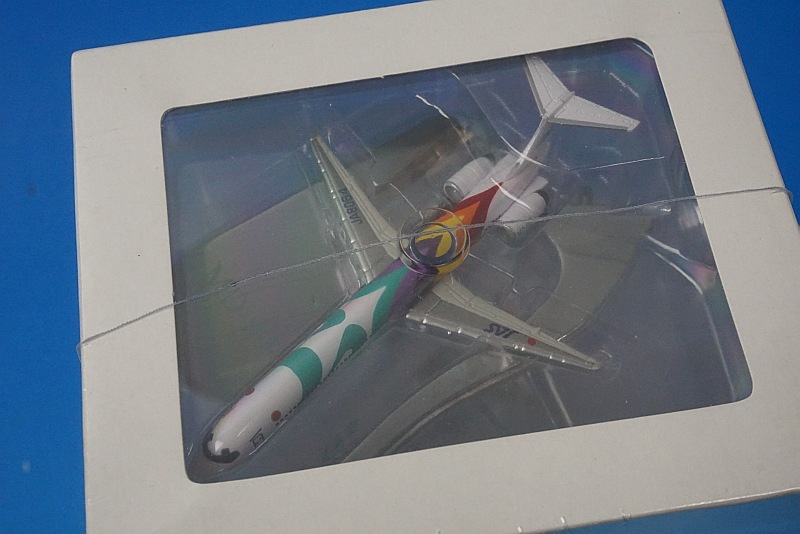 1/500 MD-90 シリーズ ミニエアプレーンモデル JAS 日本エアシステム