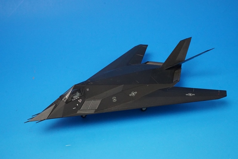 1/72 ロッキード F-117 ナイトホーク 星条旗塗装 ［HA5802