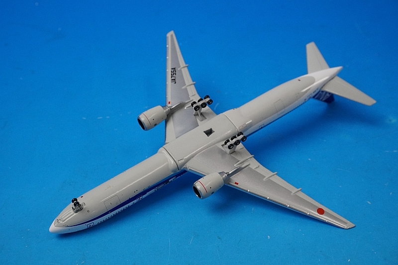1/500 B777-300 ANA ガンダムジェット JA755A [NH50057] 全日空商事