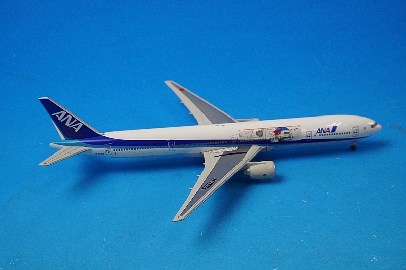 1/500 B777-300 ANA ガンダムジェット JA755A [NH50057] 全日空商事