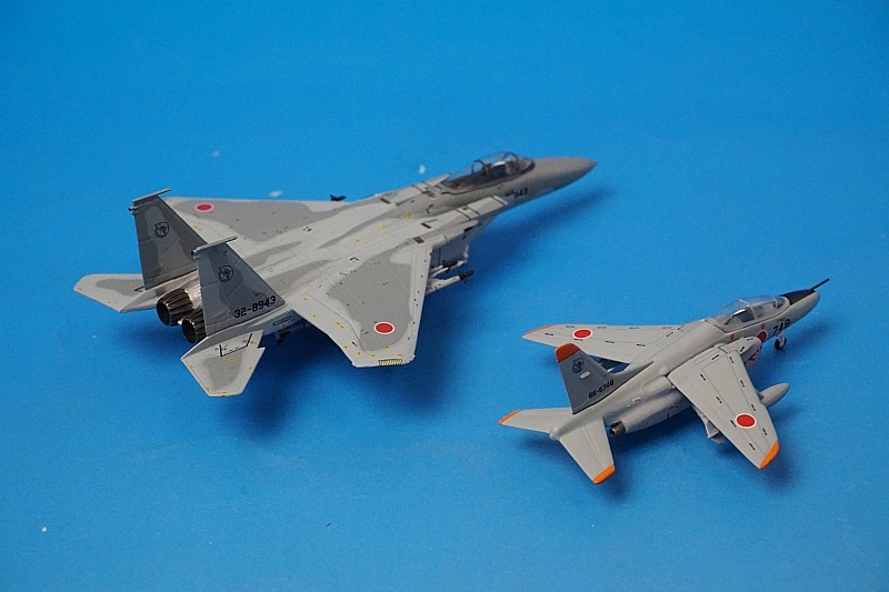 1/200 F-15J イーグル ＆ T-4 航空自衛隊 第303飛行隊 小松基地