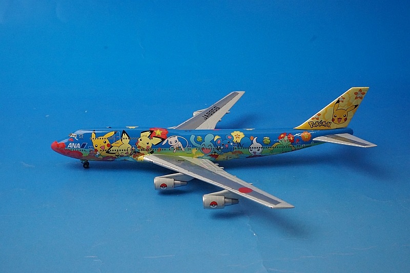 から厳選した 1/400 B747-400 [NH40011 JA8956 ポケモンお花ジャンボ ANA 航空機・ヘリコプター