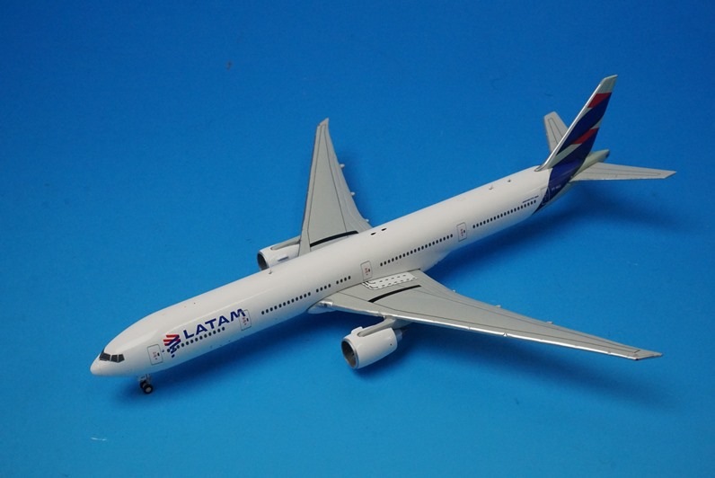 1/400 B777-300ER LATAM 饿 PT-MUI GJLAN1848 ߥ/