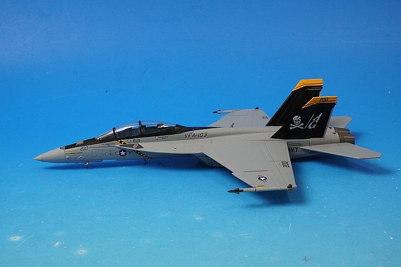 1/72 F/A-18F��ʣ�·��� ����ꥫ���� ��103��Ʈ���������� ����꡼�����㡼�� ����η�պ����ISIL����˻� ����ϥ꡼��S���ȥ롼�ޥ���� AG200/#166620 ��HA5120�� �ۥӡ��ޥ�����/���