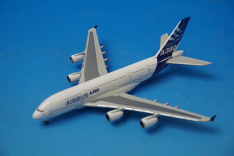 1/1000 A380-800 エアバス ハウスカラー F-WWOW ［8218］ ホーガン