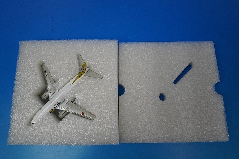 1/200 B757-54K AIRDO �٥��ɥ��̳�ƻ�����å� JA305K ����Ȣ���� ��XX2877] JC�����󥰥�/���