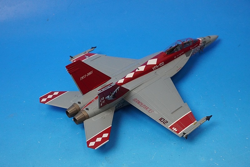 1/72 F/A-18F��ʣ�·��� ����ꥫ���� ��102��Ʈ���������� ��������ɥХå��� ��������50��ǯ ���ڴ��� NF102/#165882 ��HA5132�� �ۥӡ��ޥ�����/���