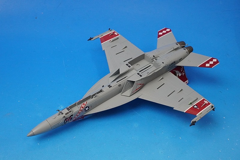 1/72 F/A-18F��ʣ�·��� ����ꥫ���� ��102��Ʈ���������� ��������ɥХå��� ��������50��ǯ ���ڴ��� NF102/#165882 ��HA5132�� �ۥӡ��ޥ�����/���