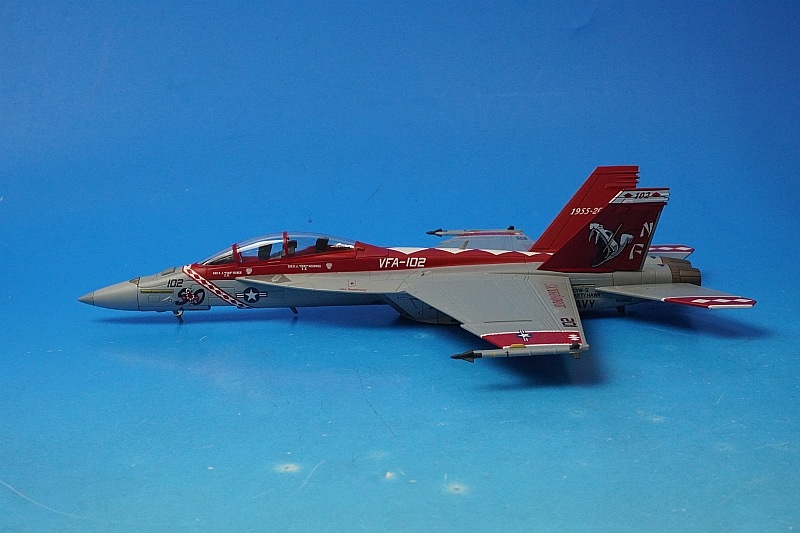 1/72 F/A-18F��ʣ�·��� ����ꥫ���� ��102��Ʈ���������� ��������ɥХå��� ��������50��ǯ ���ڴ��� NF102/#165882 ��HA5132�� �ۥӡ��ޥ�����/���