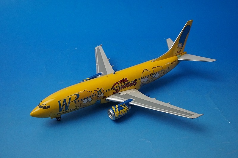 SKY144-03b 1/144 B737-300 ウェスタンパシフィック航空&quot;シンプソンズ&quot; プラスチックモデルキット z2zed1b 73902P1010045.JPG