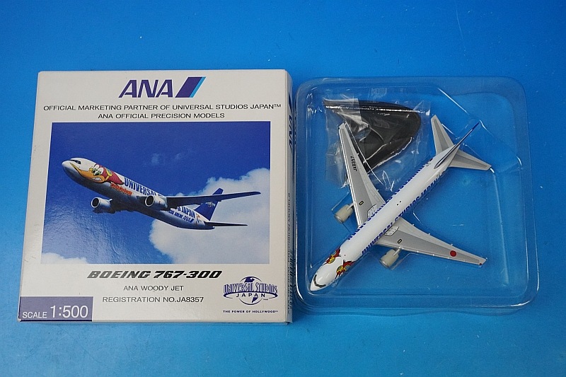 【美品】 B767-300 ANA WOODY JET 1/200 B767-300 Ana Woody Jet 1/200 | eBay