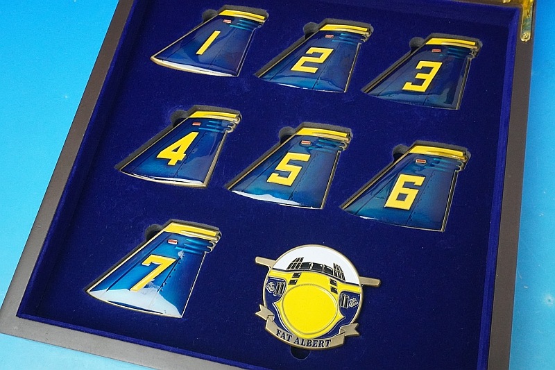 �����󥸥����� ����ꥫ���� Vanguard/�����󥬡��� Navy Pride Blue Angels/�֥롼���󥸥��륹 Coin Box Set ���