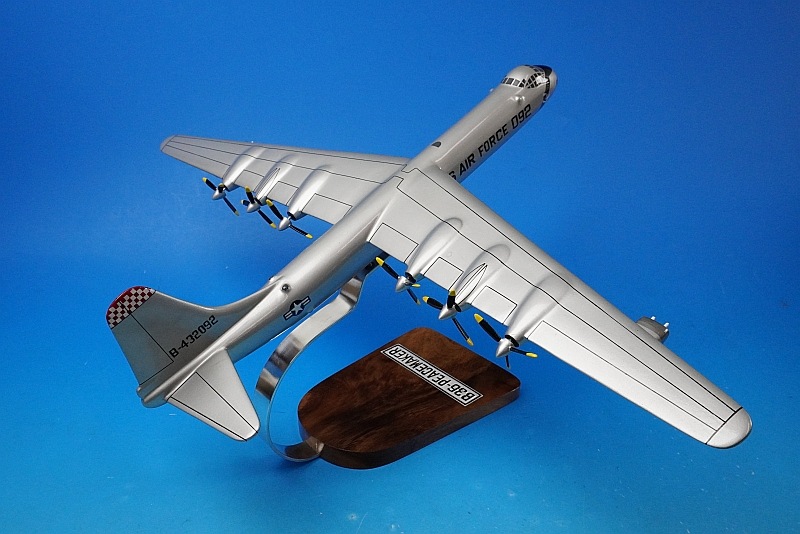 全長約38.5cm 全幅約53cm B-36 ピースメーカー アメリカ空軍 B