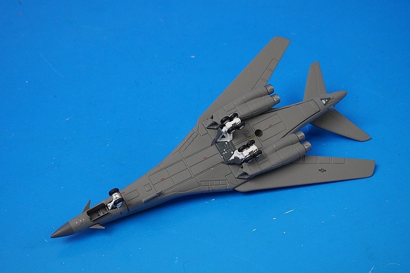 1/400 B-1B アメリカ空軍 第7爆撃航空団 第9爆撃飛行隊 ダイエス