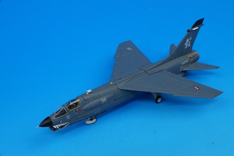 1/72 F-8P（FN） クルセイダー フランス海軍 第12.F飛行隊 空母