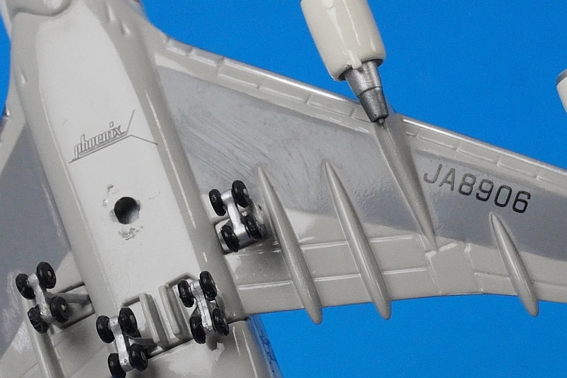 1/400 B747-446 JAL 国際線就航50周年 JA8906 フェニックス/中古