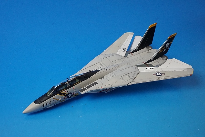 Caliber Wings 1/72 F-14A ジョリー・ロジャース Amazon | Calibre Wings 1/72 完成品 F-14A VF-84 Jolly Rogers
