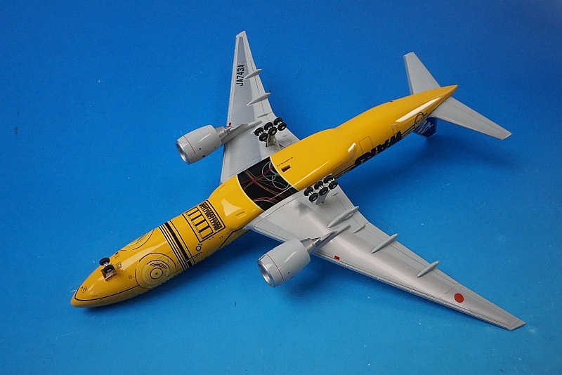 C-3PO ANAJET BOEING777-200ER 1/200スケール模型 C-3PO ANAJET BOEING777-200ER 1/200スケール模型 機内販売
