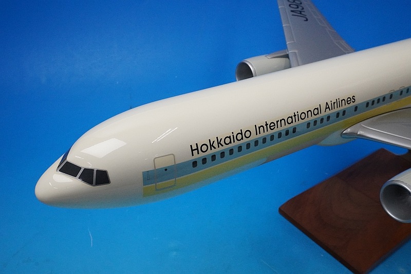 1/100 B767-300 AIRDO�̳�ƻ JA98AD ���֥ꥹ��������Ȣ���� ���ΤΤ� �ѥå��ߥ�/���