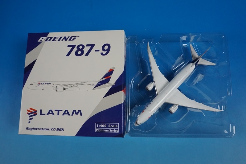 LATAM航空 航空機モデル 1/400 1/400 B787-9 LATAM ラタム CC-BGK [11273] フェニックス/中古