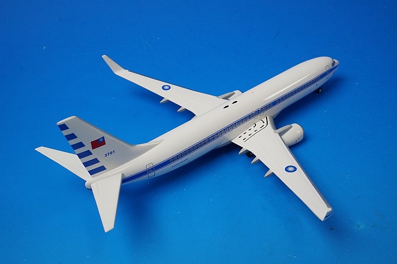 台湾空軍 737-800 3701 1/200 Jcwings Taiwan Air Force Boeing 737-800 Reg: 3701 1/200