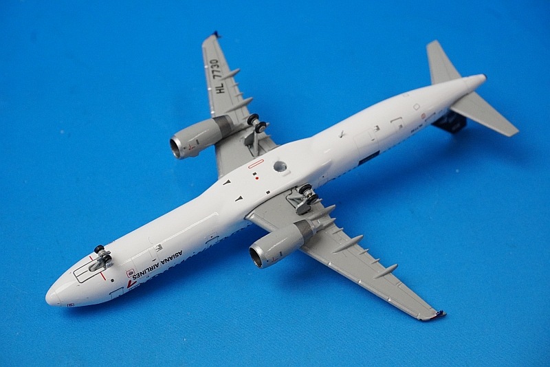 JC 1/200 アシアナ B777-200ER スターアライアンス 特注品 JC 1/200 アシアナ B777-200ER スターアライアンス 特注品 JC Wings