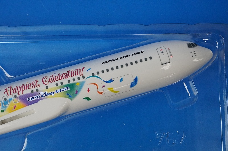 BOEING 767-300ER♡35周年セレブレーションエクスプレス ディズニー】ミッキー特別デザインの旅客機が就航！特別塗装機
