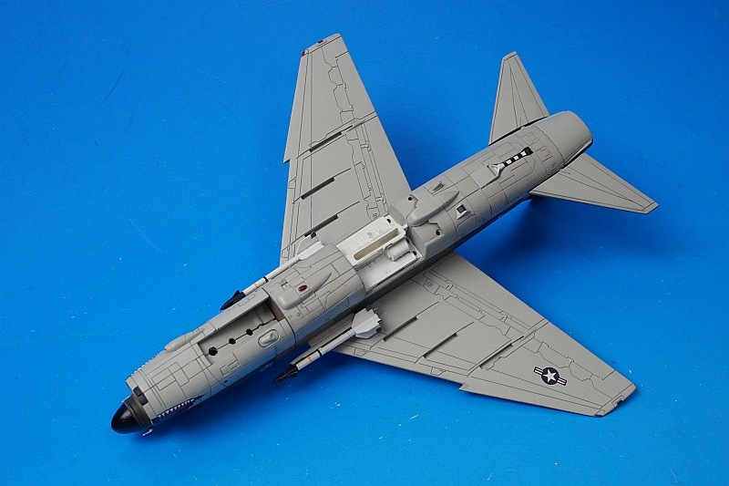 1/72 A-7D コルセアII（空軍型） アメリカ空軍 第353戦術戦闘