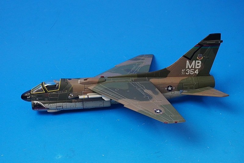 1/72 A-7D コルセアII（空軍型） アメリカ空軍 第353戦術戦闘