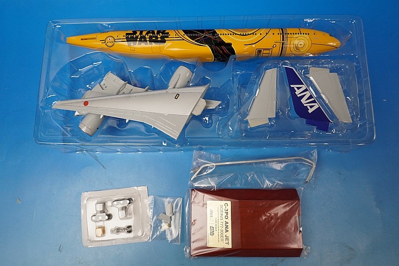 1/200 B777-200ER ANA スターウォーズ C-3PO JA743A [NH20104] 全日空