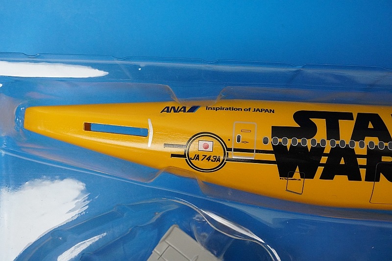 1/200 B777-200ER ANA スターウォーズ C-3PO JA743A [NH20104] 全日空