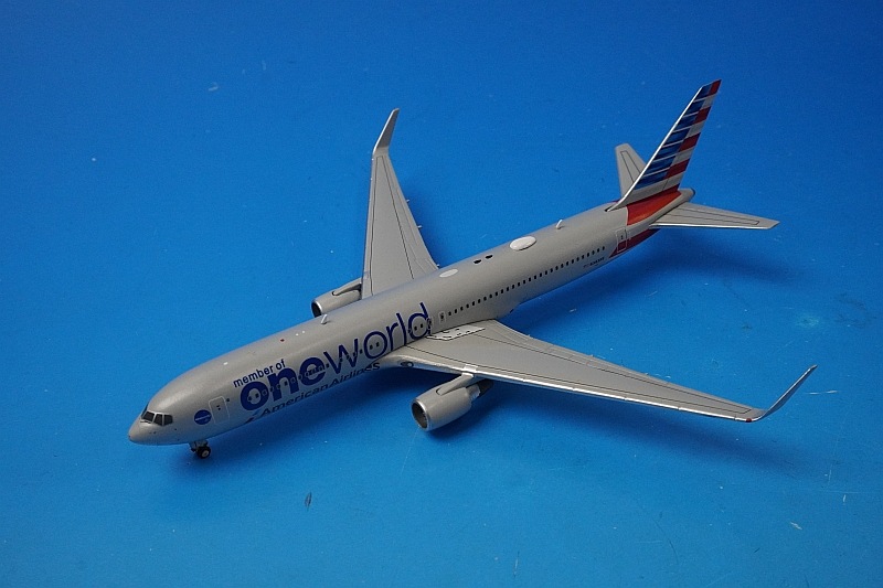 1/400 B767-300ER AA ����ꥫ�� ������ N343AN ��GJAAL1680�� �����ߥ�/���