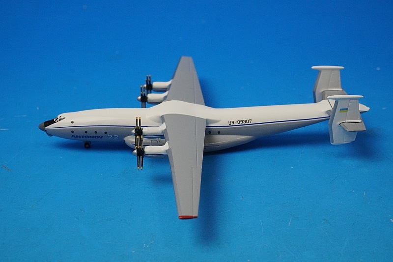 1/500 アントノフ An-22A アントノフエア（アントノフ航空機製造） 90