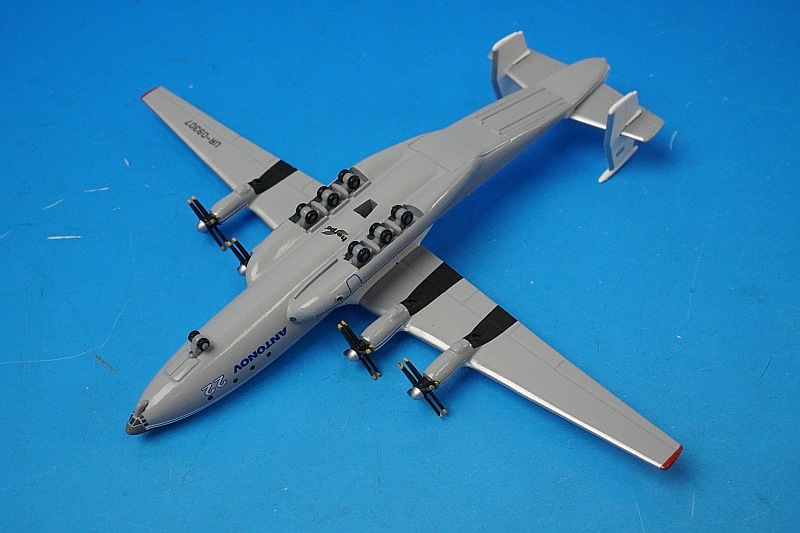 1/500 アントノフ An-22A アントノフエア（アントノフ航空機製造） 90