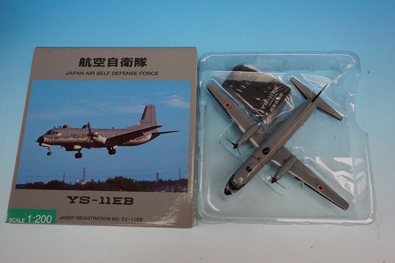 全日空商事 航空自衛隊 ys-11 EB 1/200