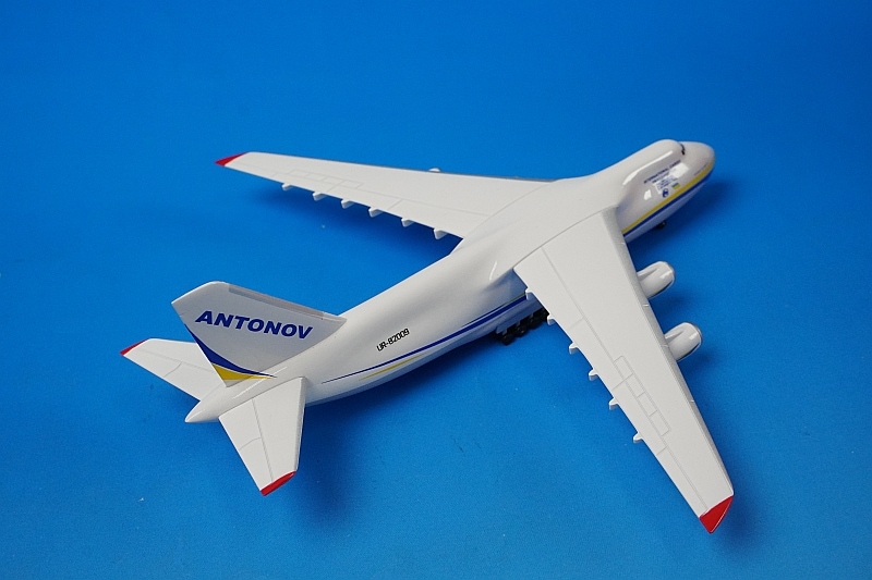 1/200アントノフ An-124 Gemini200 【お取り寄せ】An-124-100M アントノフ航空 UR-82088