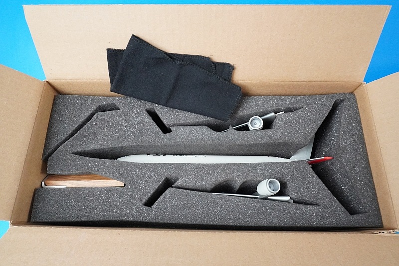 1/100 B737-400 JTA �ȥ�󥹥�������� JA8934 �ѥå��ߥ�/���