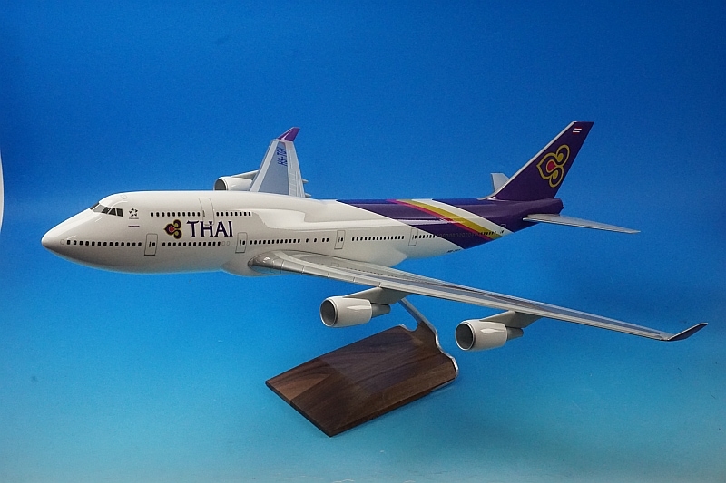 タイ国際航空 ボーイング747-400 飛行機模型 1/100 約70cm タイ国際航空 ボーイング747-400 飛行機模型 1/100 約70cm