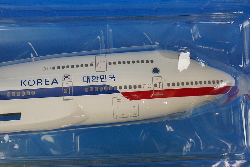 1/200 B747-400 �ڹ���� �������ѵ� #10001 ��0472�� �ۡ�����/���