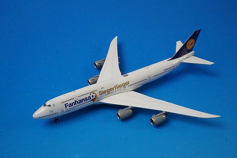 1/400 B747-8i ��եȥϥ� Fanhansa Siegerflieger �ե���ϥ󥶡ʾ��ԤΥե饤�ȡ� D-ABYI ��04064�� �ե��˥å���/���