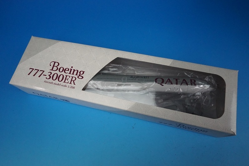 1/200 B777-300ER  A7-BAL С饤/